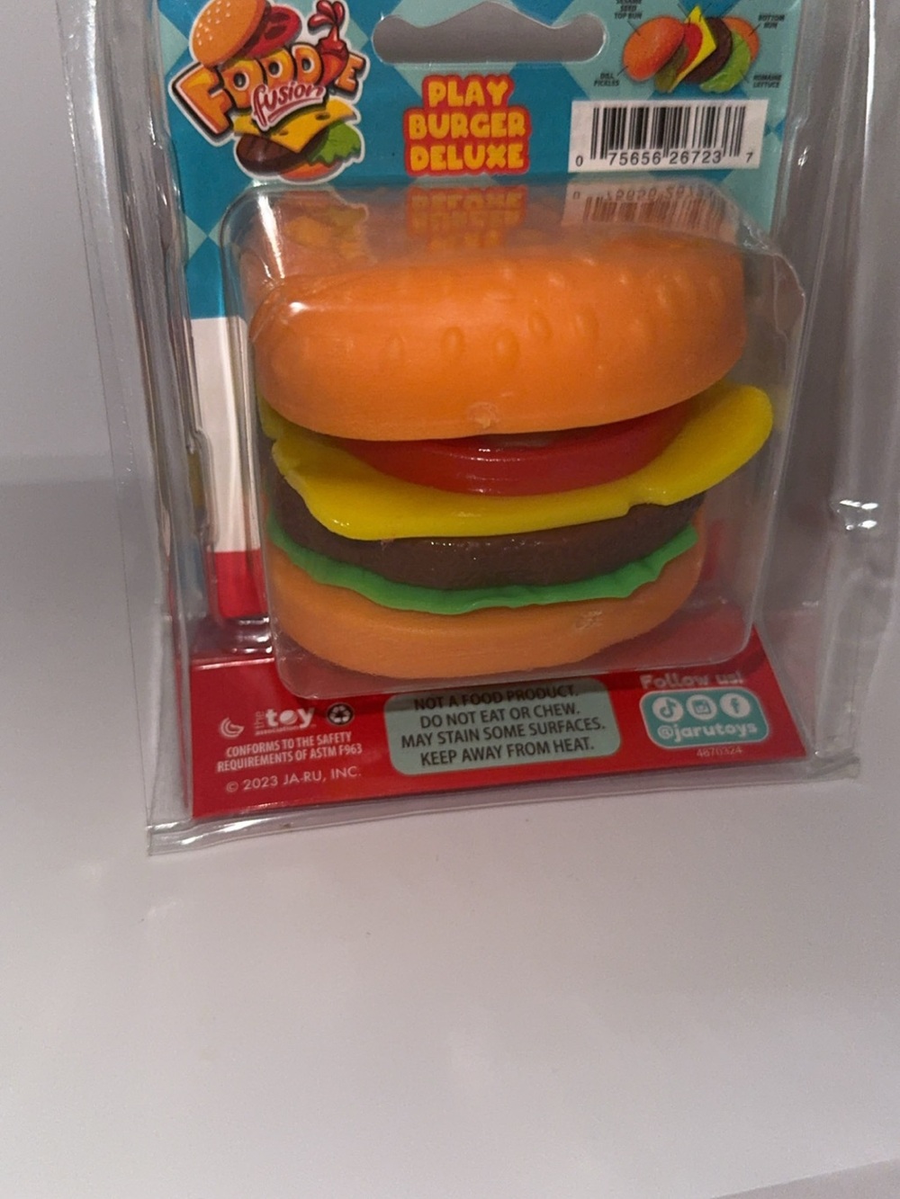 Squishy Burger Stack - Picture 2 of 3